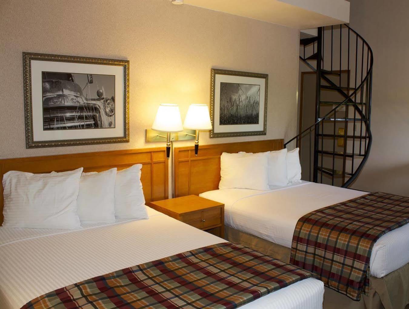 Rivertree Inn & Suites Clarkston Extérieur photo